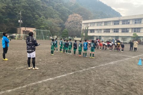 2021.10.30　５・６年生　ＴＲＭ　（負）２ー１５　ＯZ湘南ＦＣ　Ｕ－１２（藤沢市）