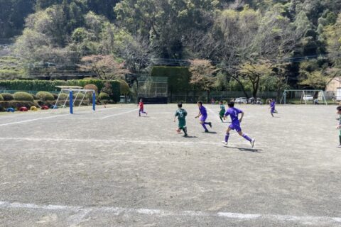 2022.04.10　（２）・３～５（６）年生　練習試合　〇奇数本チーム／（勝）１２－１　〇偶数本チーム／（勝）８－０　vs　ＦＣ浜須賀　Ｕ－１１（茅ヶ崎市）