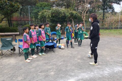 2022.11.13　（５）６年生　Ｕ－１２相模原市リーグ【Ａ１】　〇第３節／（負）２－４　vs　南ＪＦＣ　〇第４節／（勝）９－０　vs　共和ＳＣ　〇ＴＲＭ１０分／（引き分け）０－０　vs　南ＪＦＣ　〇ＴＲＭ１０分／（勝）３－０　vs　共和ＳＣ