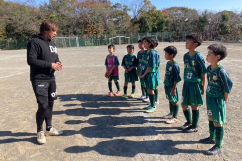 2022.11.19　２・３・４・５（６）年生　Ｕ－１１練習試合　奇数本メンバー／（引き分け）４－４　偶数本メンバー／（勝）９－７　vs　ELANユナイテッド　Ｕ－１１（横浜市）